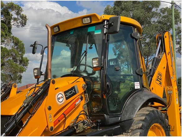 JCB 3CX- BACKHOE LOADER LOADER