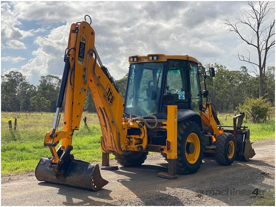 JCB 3CX- BACKHOE LOADER LOADER